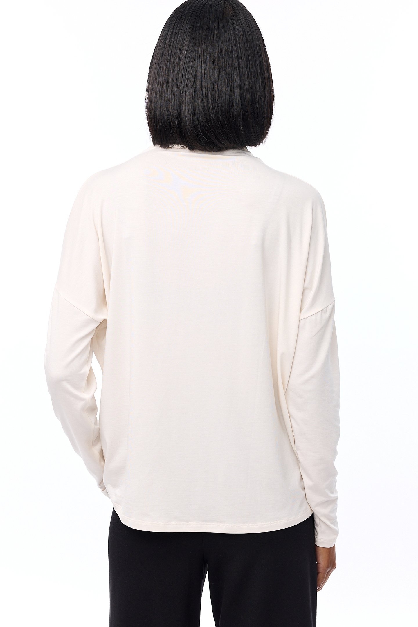 LIZ TOP OFF WHITE 2