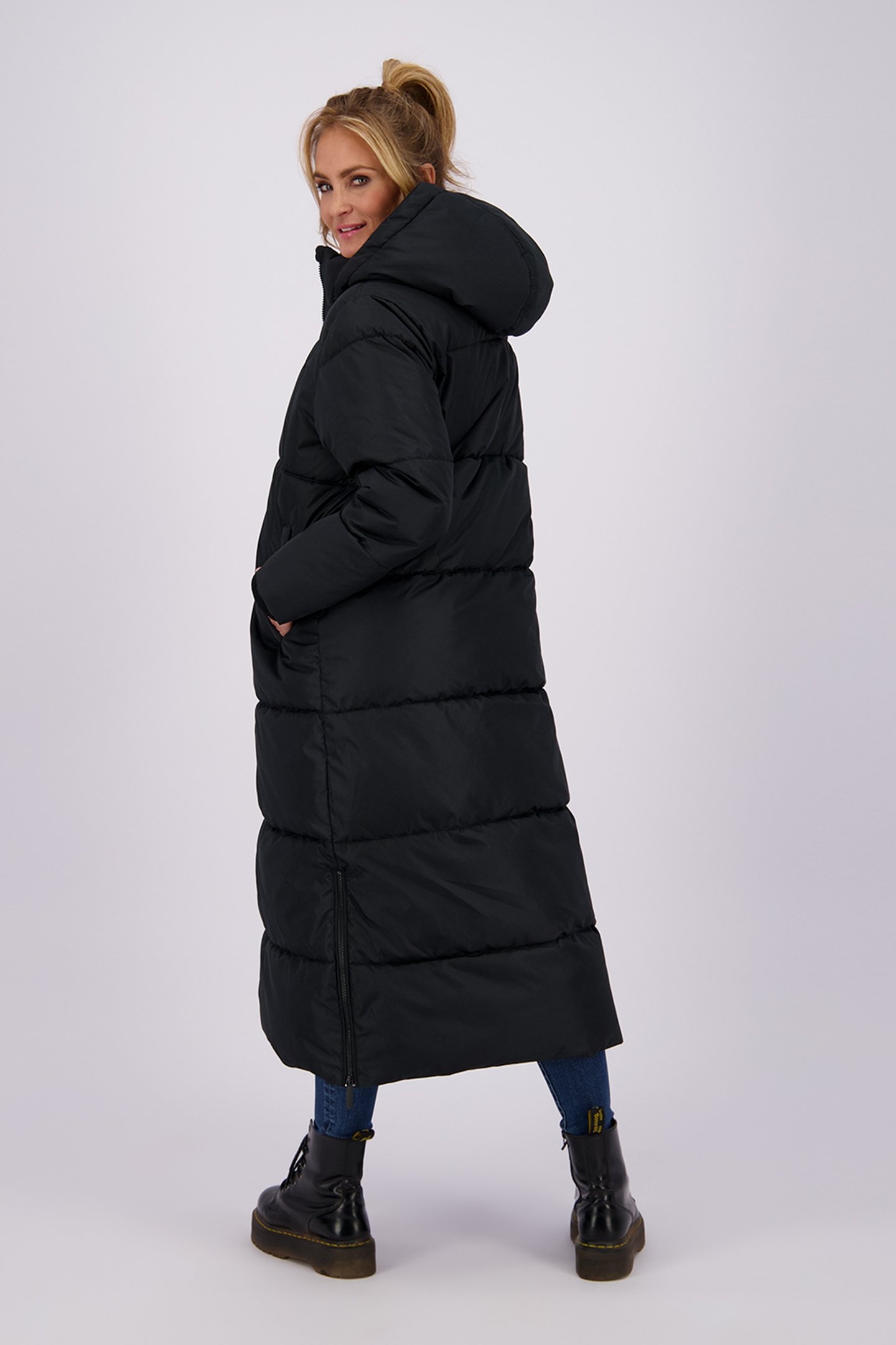 TEVINA JACKETS DEEP BLACK 5