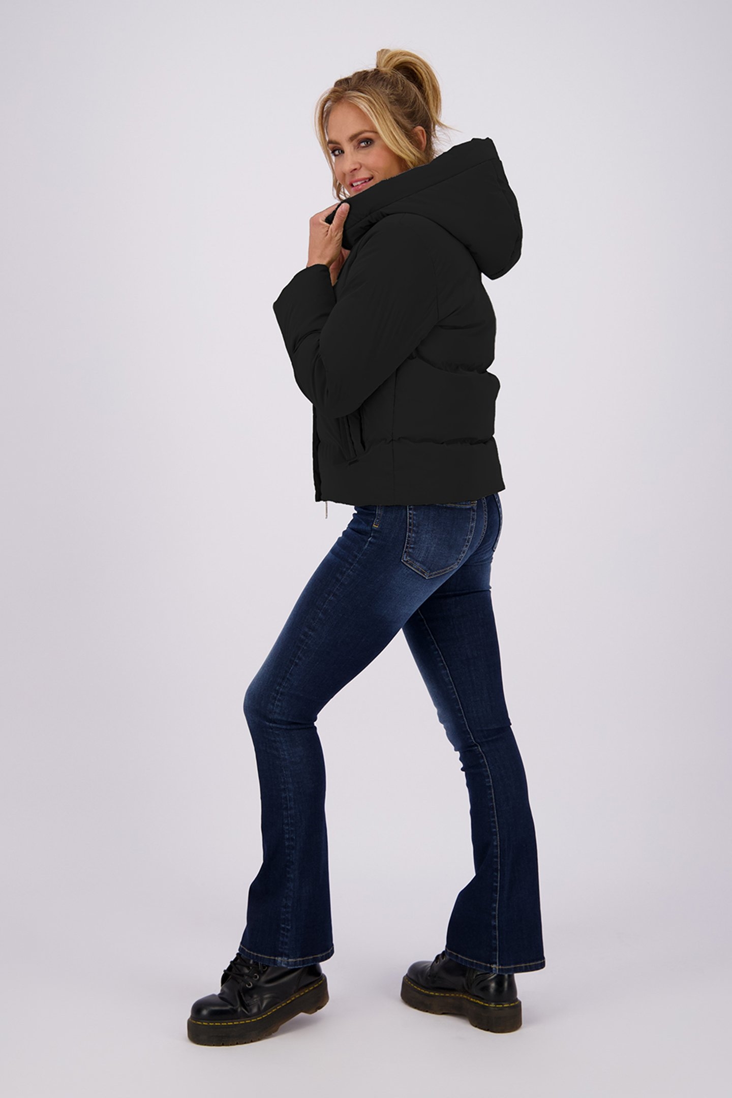 OLIVIA JACKETS DEEP BLACK 6