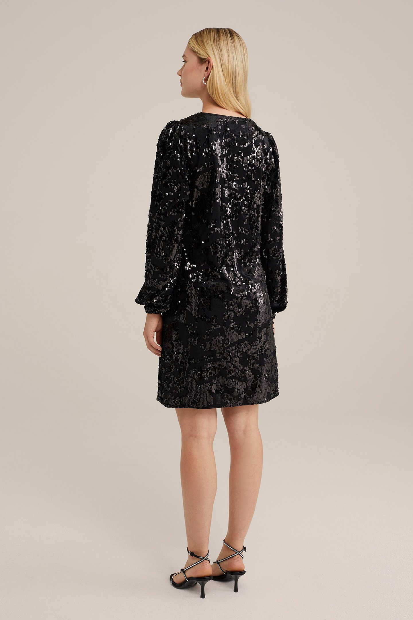 DRESS MID LENGTH BLACK 3