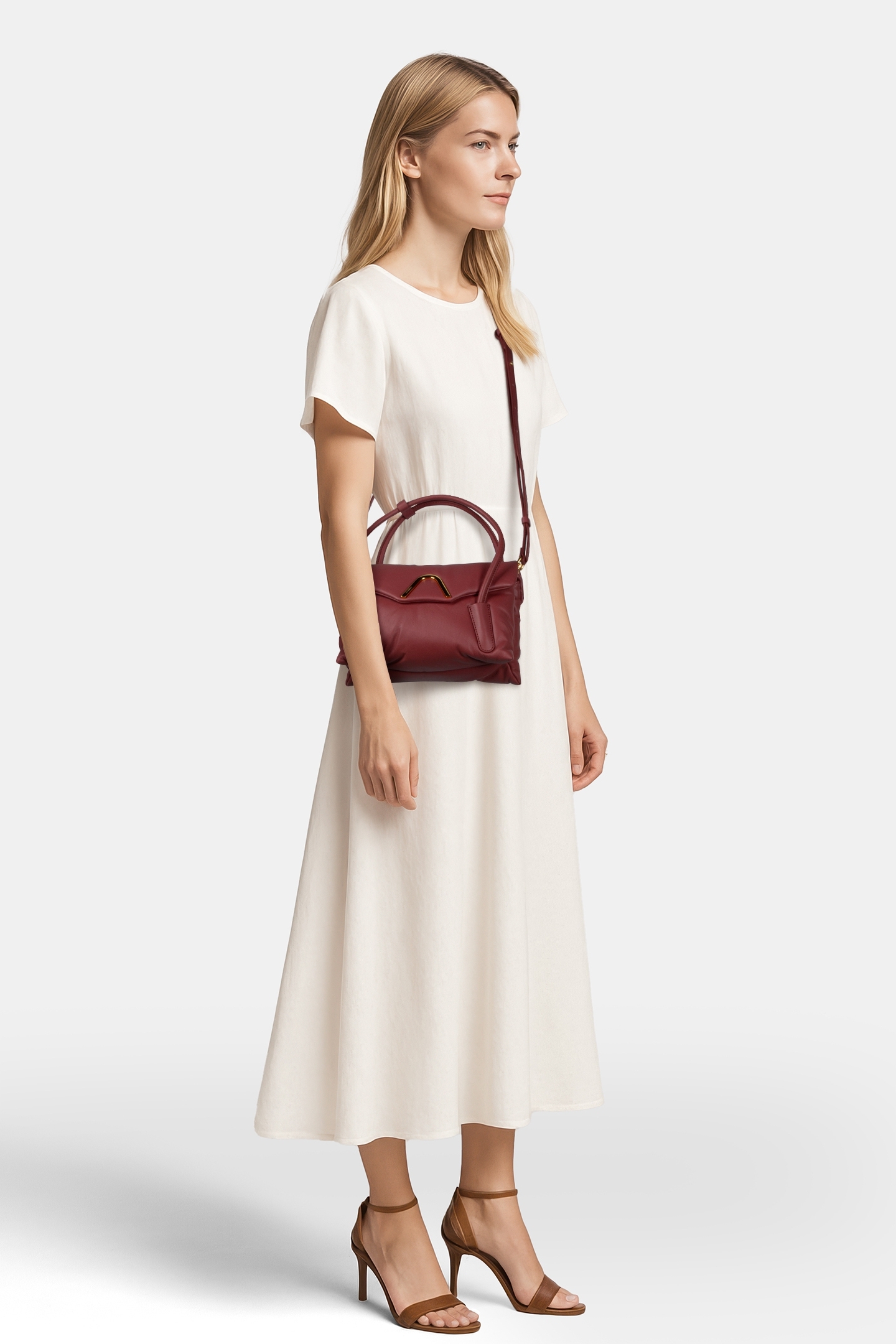 SHOULDER BAG IN PUFFY SMOOTH LEATHER 2