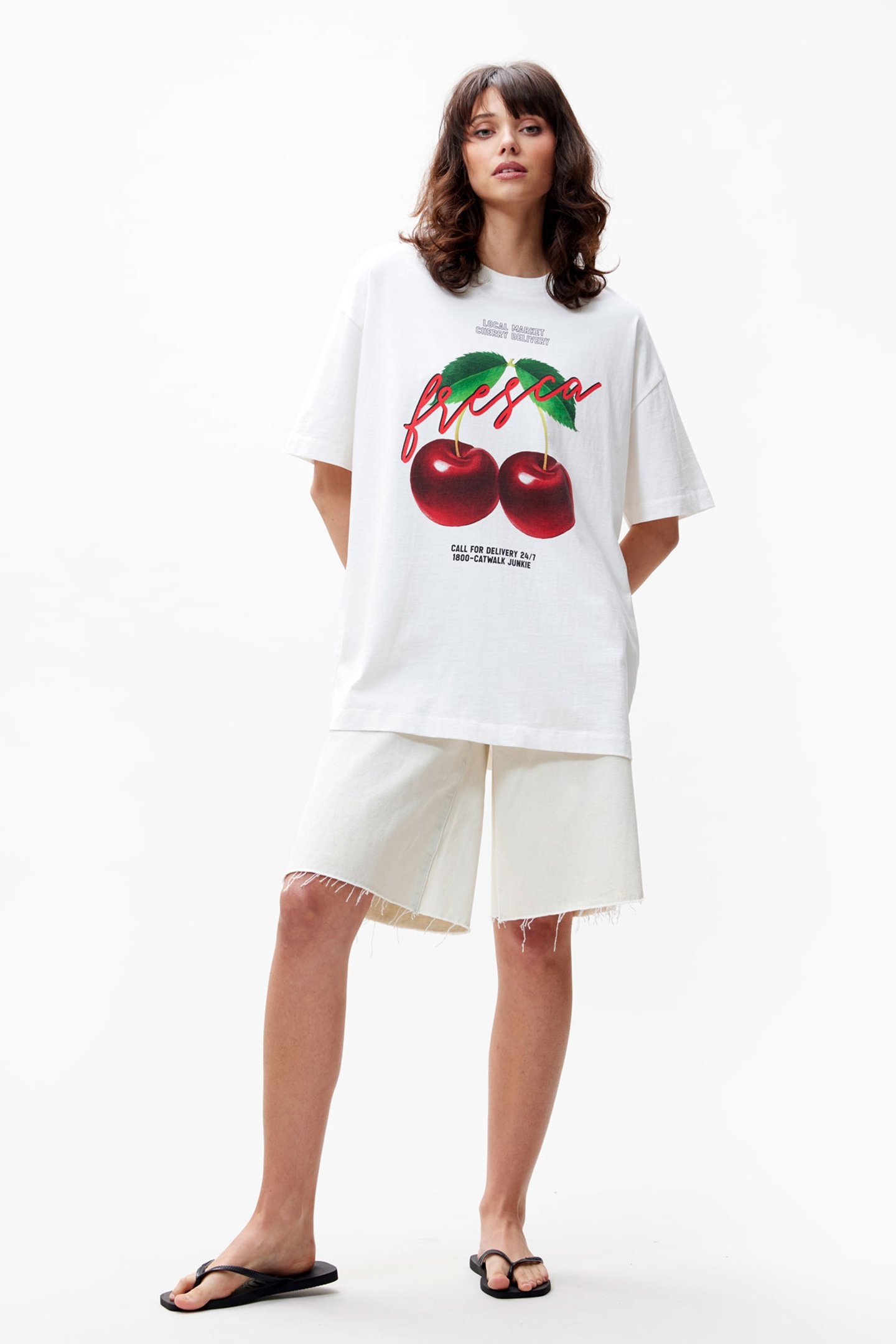 OVERSIZED GRAPHIC TSHIRT OFF WHITE 2