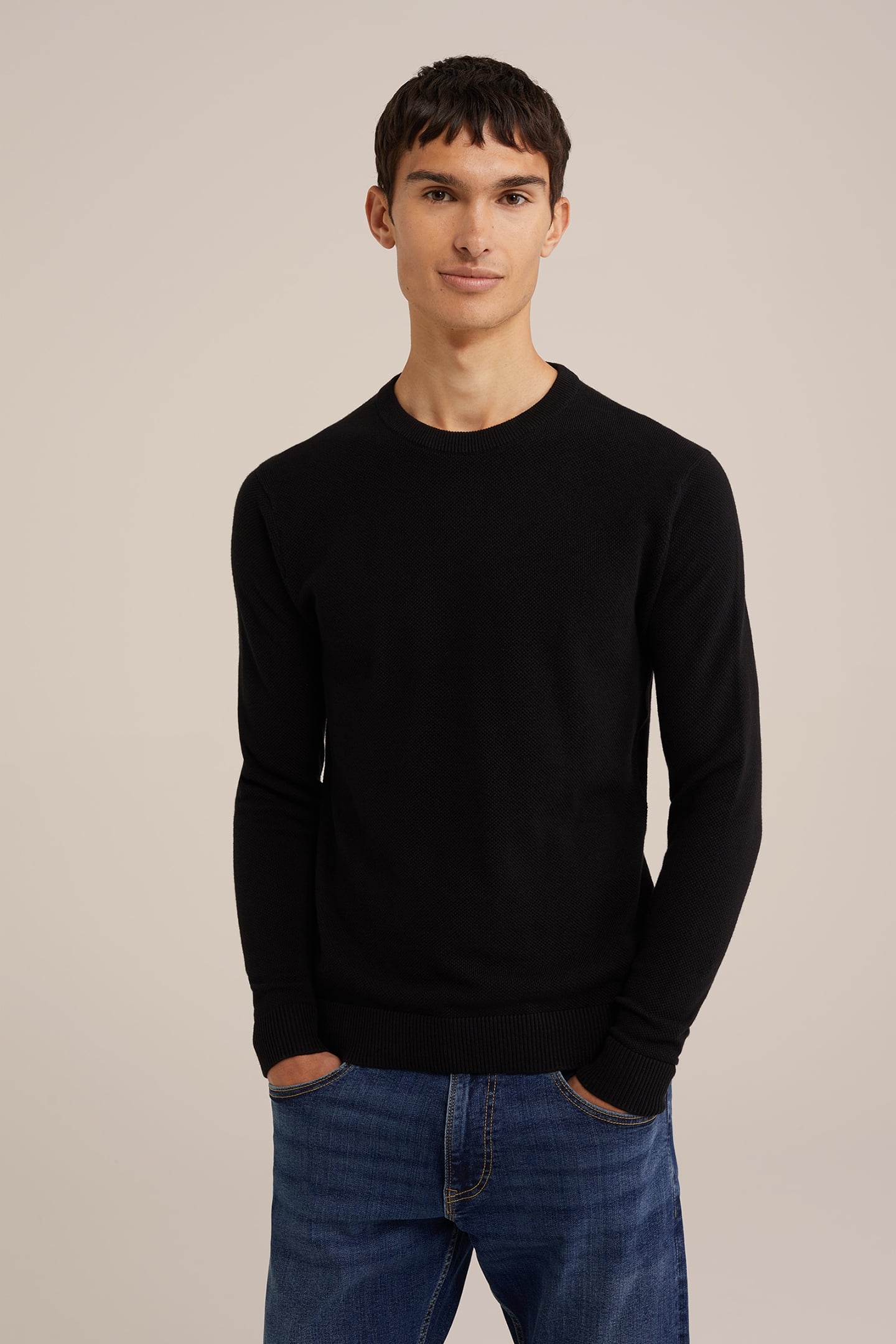 PULLOVER BLACK 1