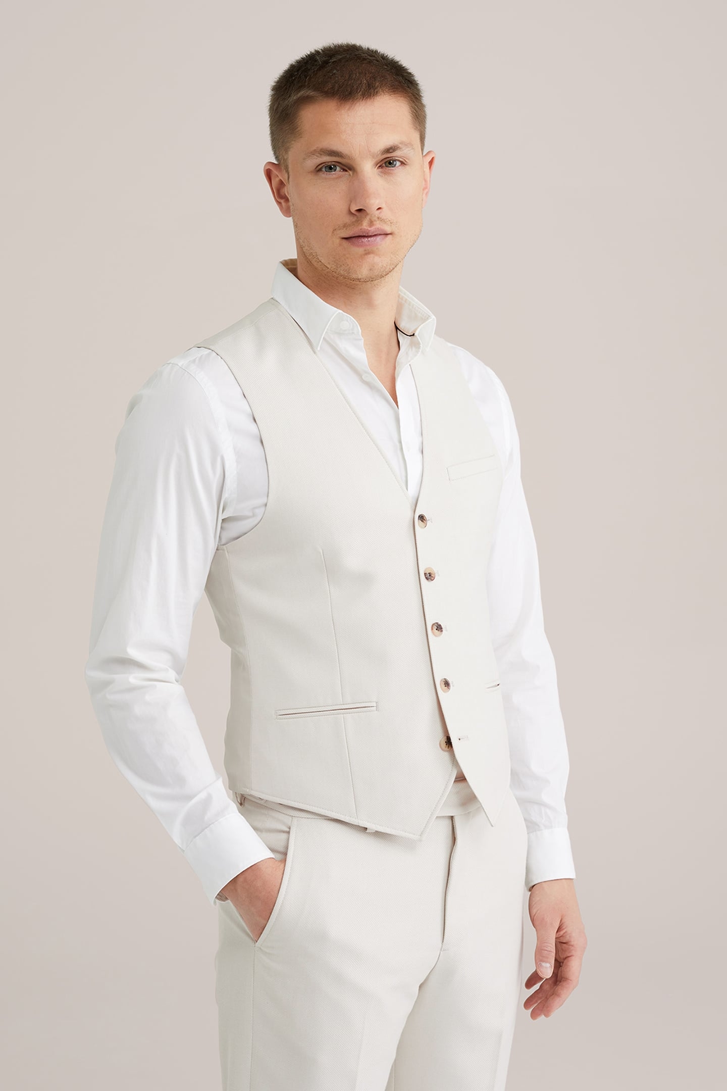 WAISTCOAT BEIGE 1