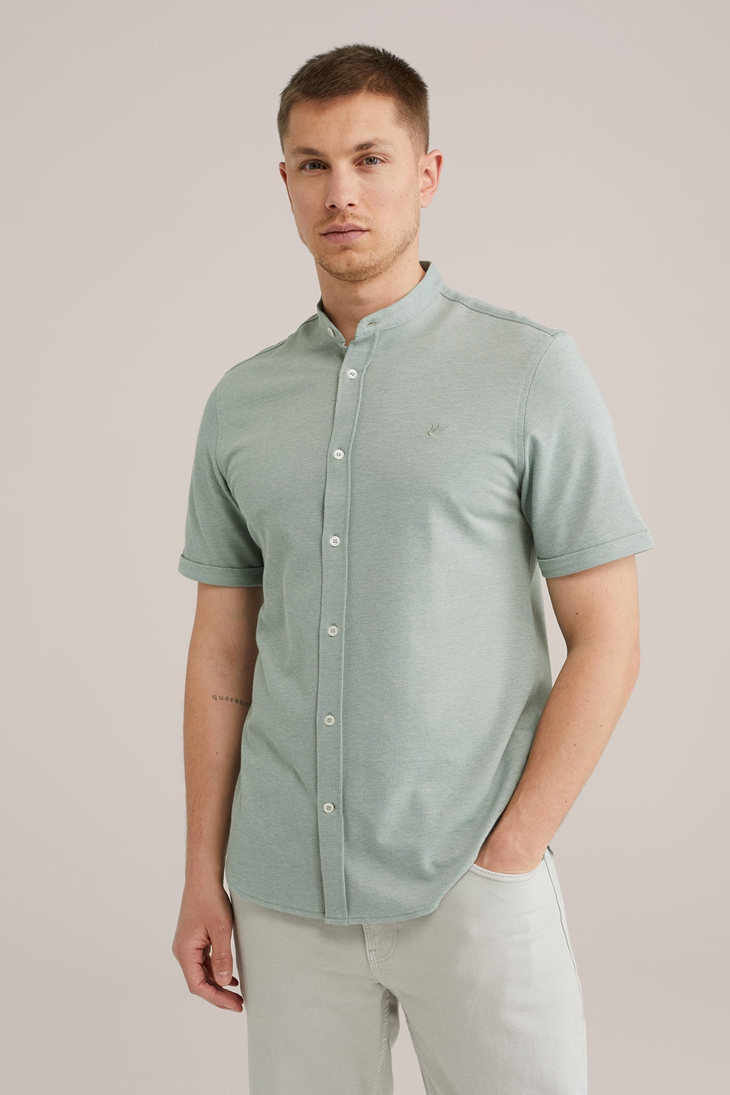 SHIRT LIGHT GREEN 1