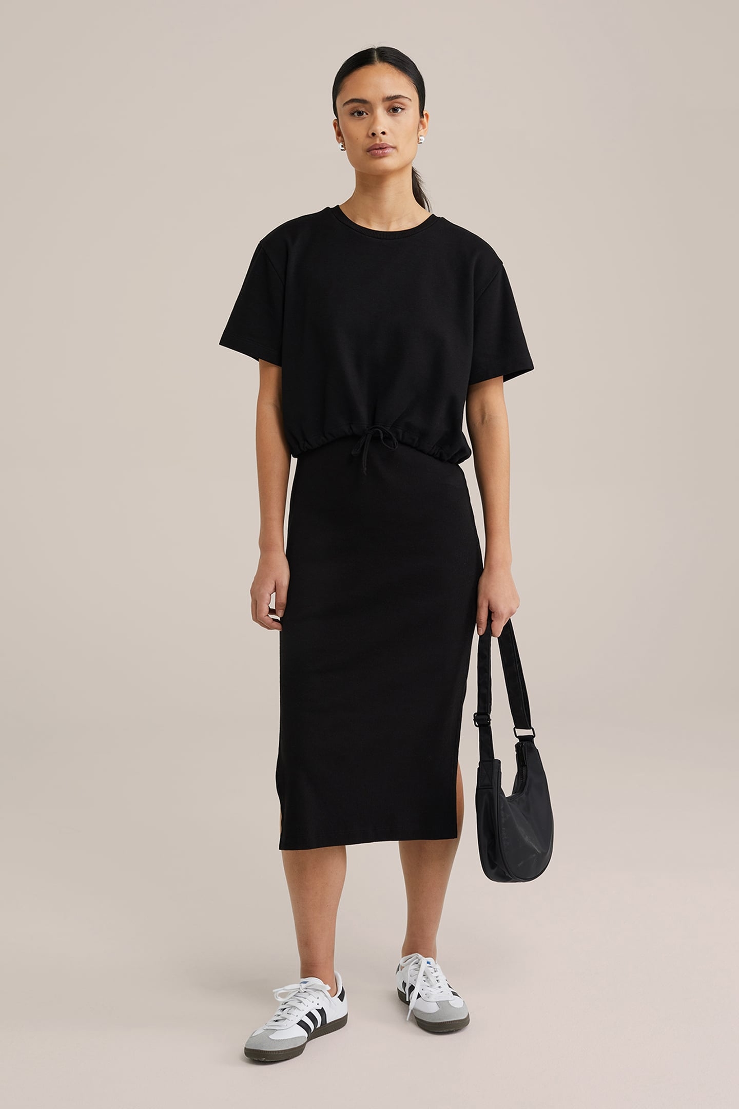 DRESS MID LENGTH BLACK 1