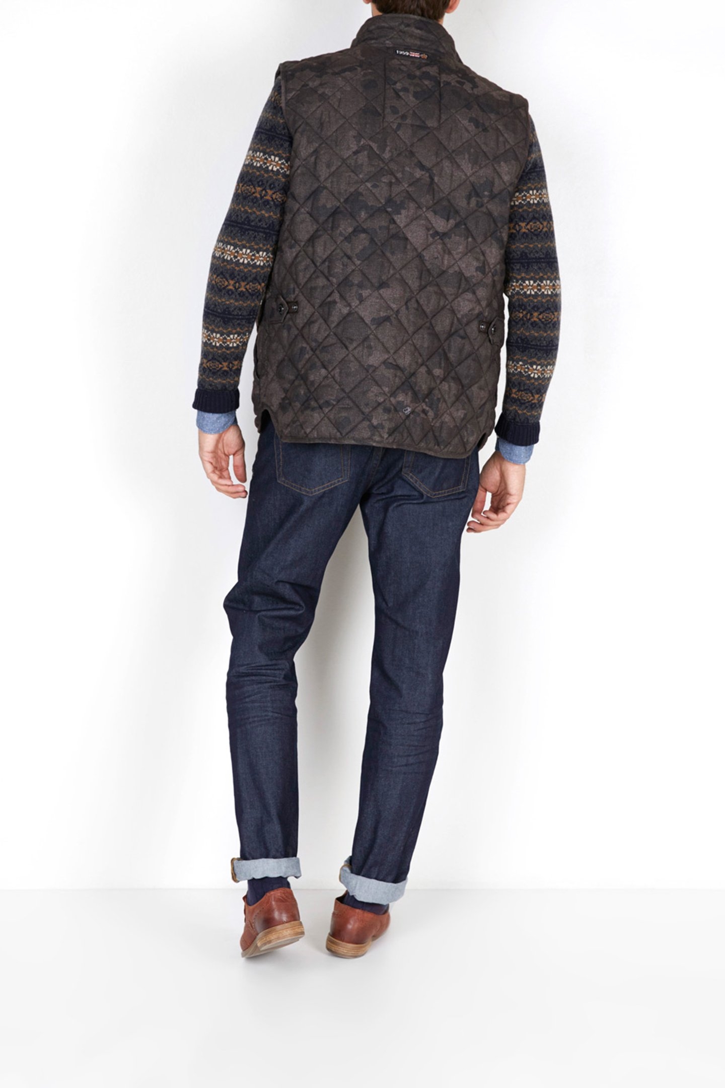 DIAMAND QUITED BODYWARMER BROWN 2