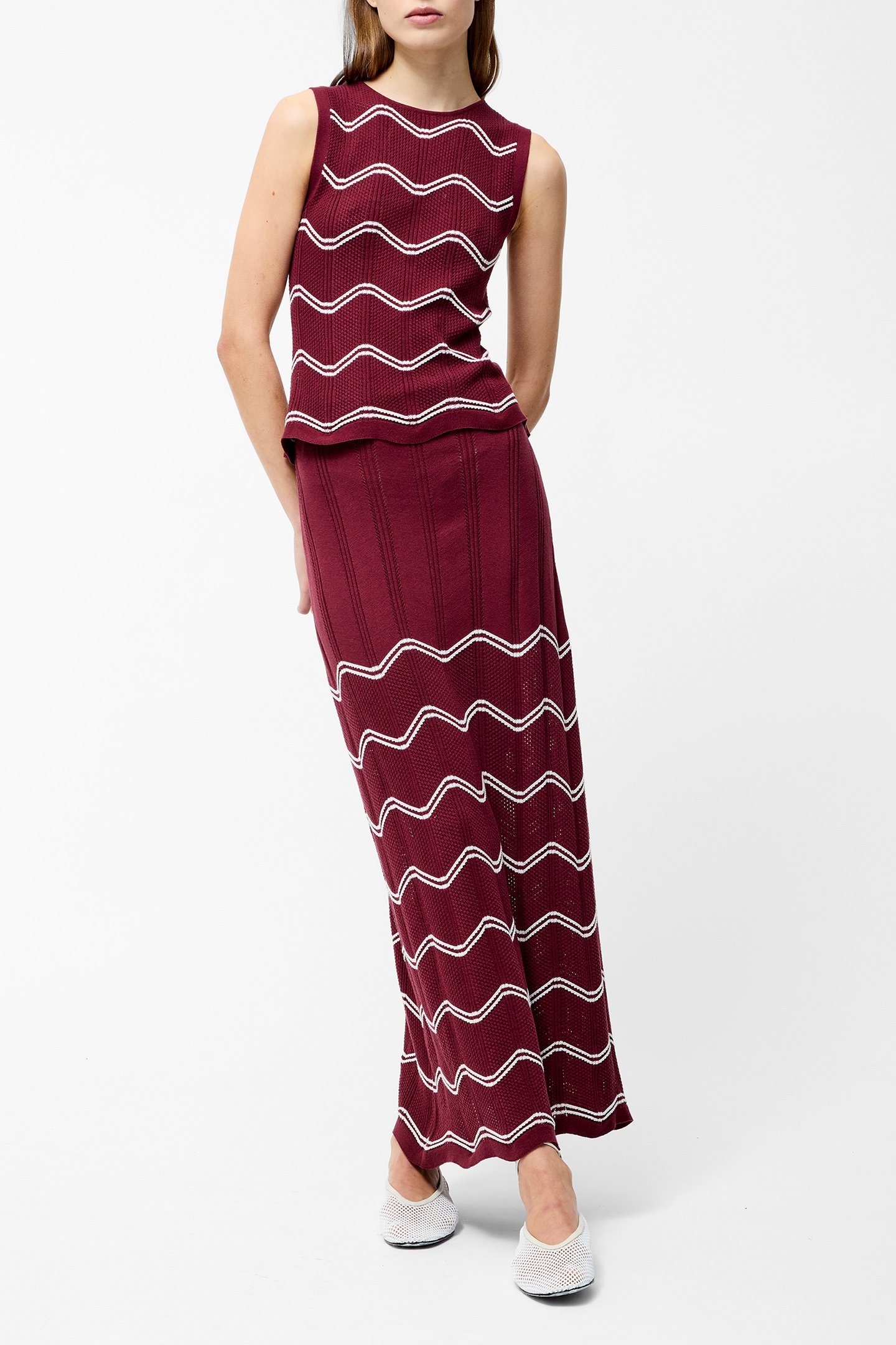 TRUDY CROCHET SLVLSS TOP SUMMER BURGUNDY/SUMM 2