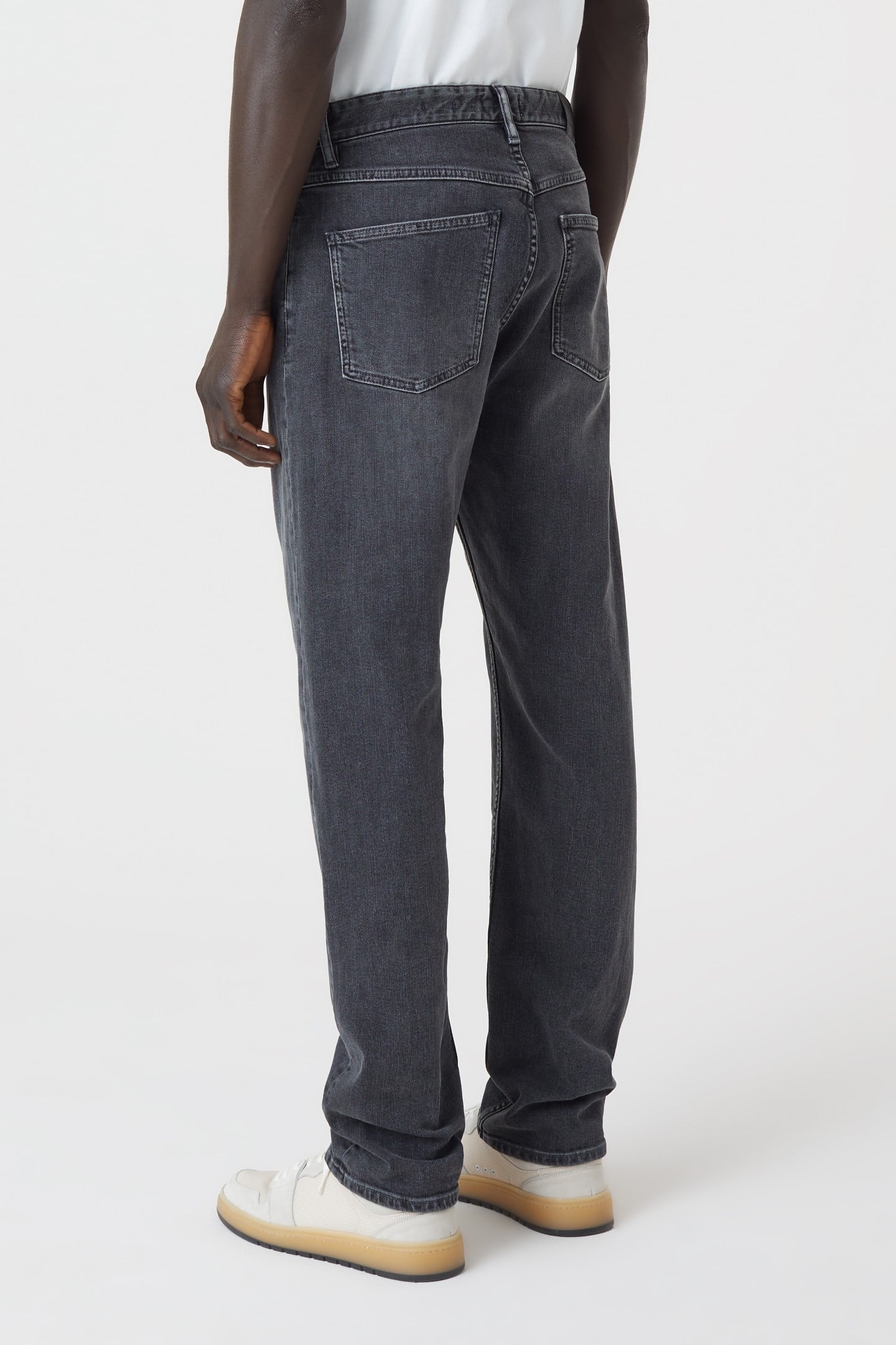 OAKLAND STRAIGHT JEANS DARK GREY 4