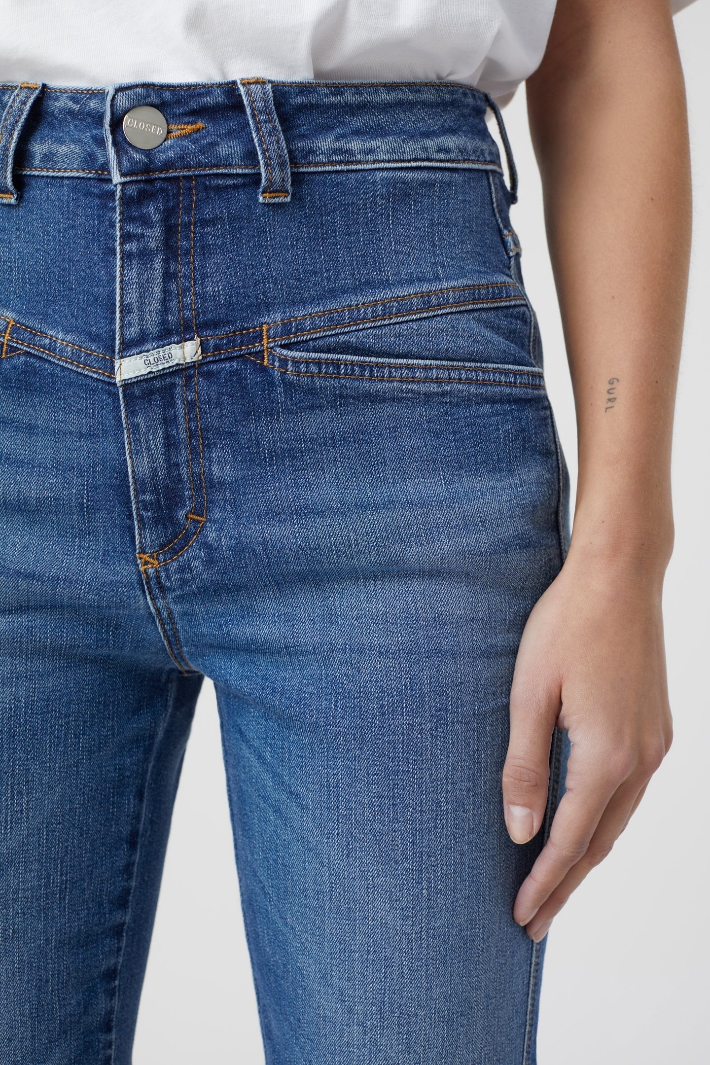 PEDAL PUSHER JEANS MID BLUE 8