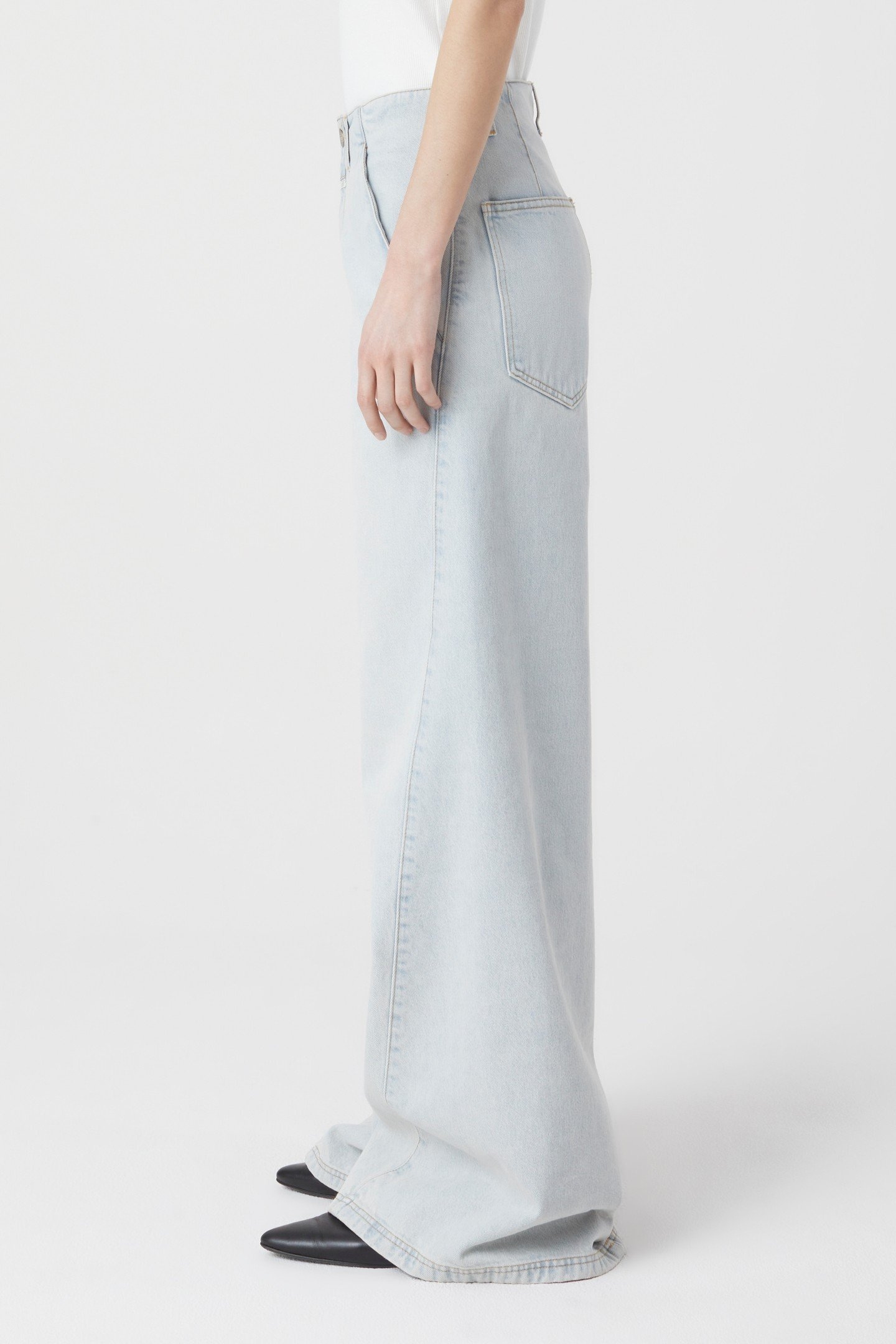 AVAN JEANS LIGHT BLUE 4