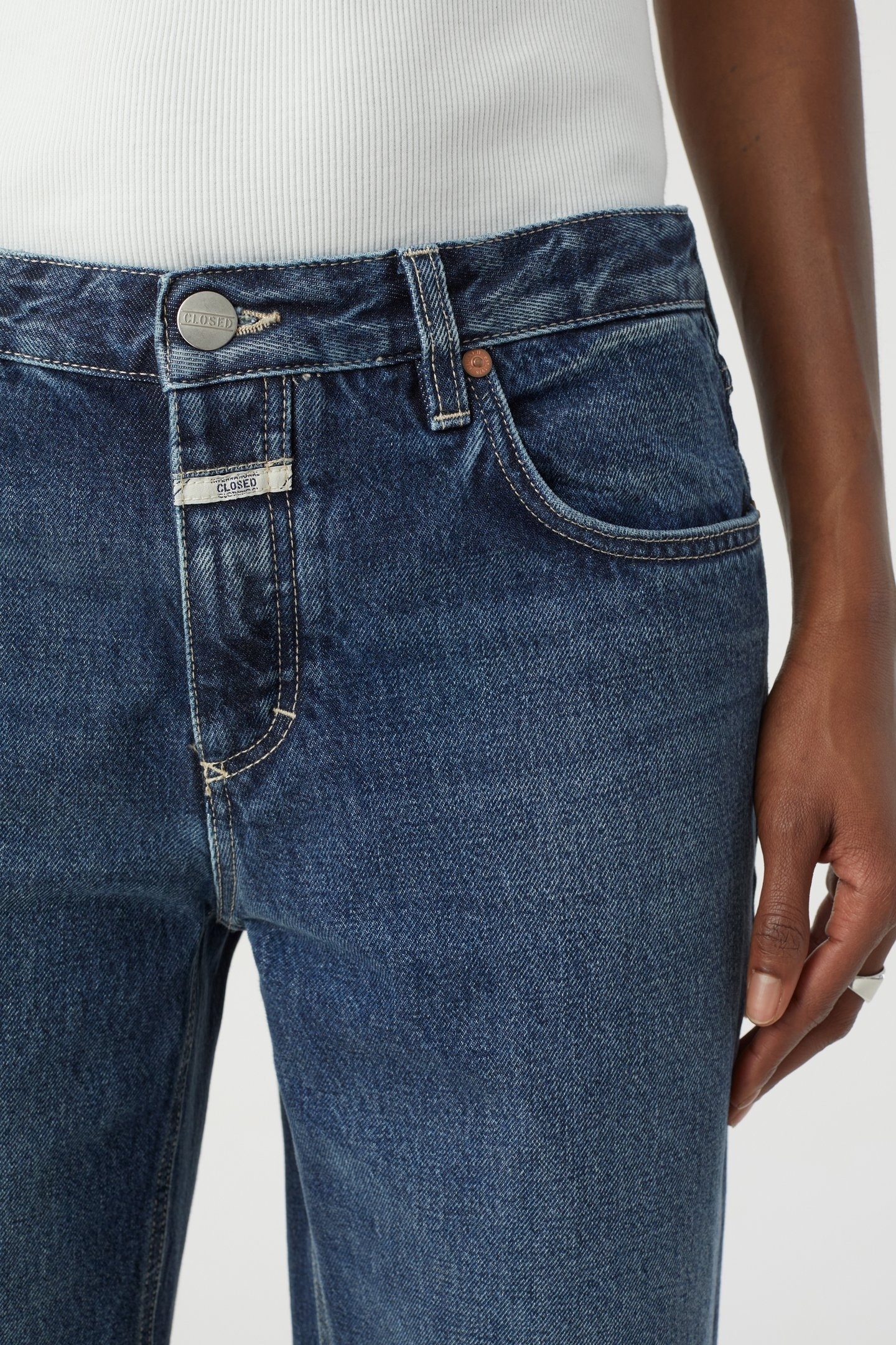 GILLAN JEANS DARK BLUE 2