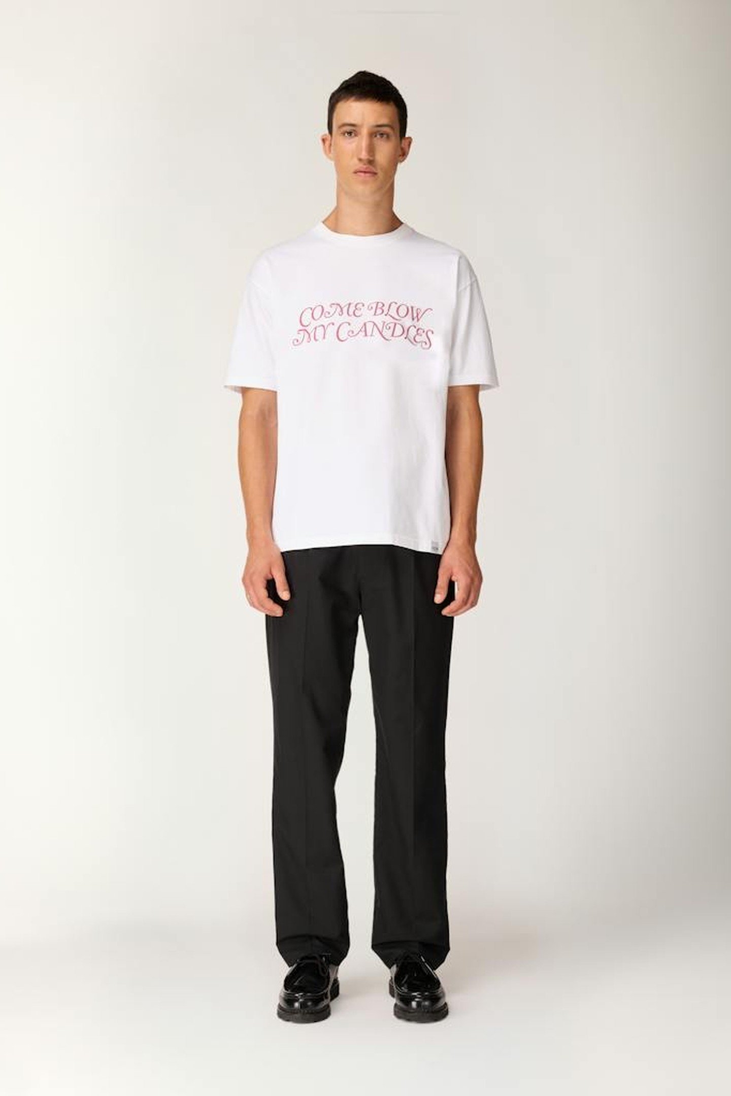 CARNE BOLLENTE X HIGHSNOBIETY – HOTTER THAN EVER TEE 3