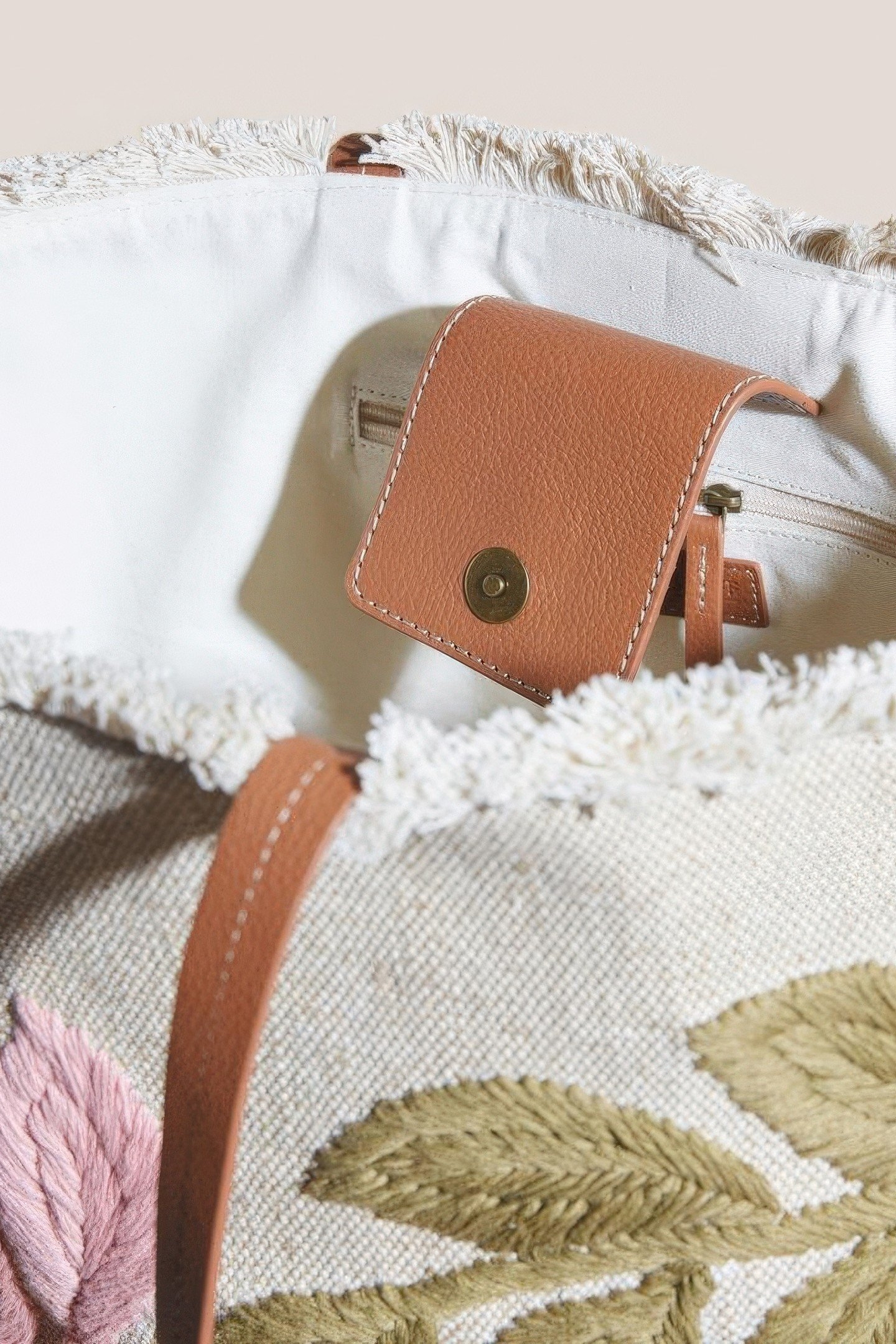 ESTHER LEAF EMBROIDERED TOTE NATURAL MULTI 3