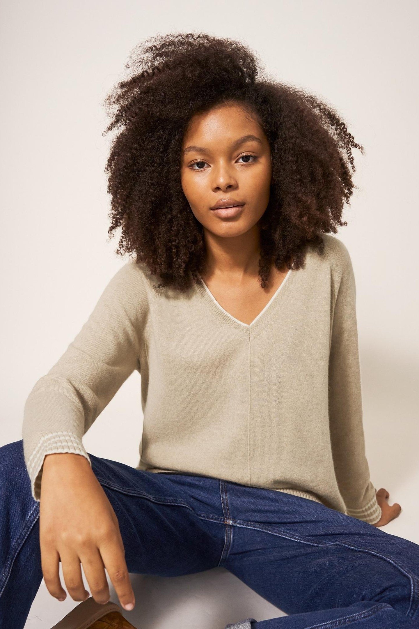 CLARA V NECK CASHMERE JUMPER NATURAL MULTI 1