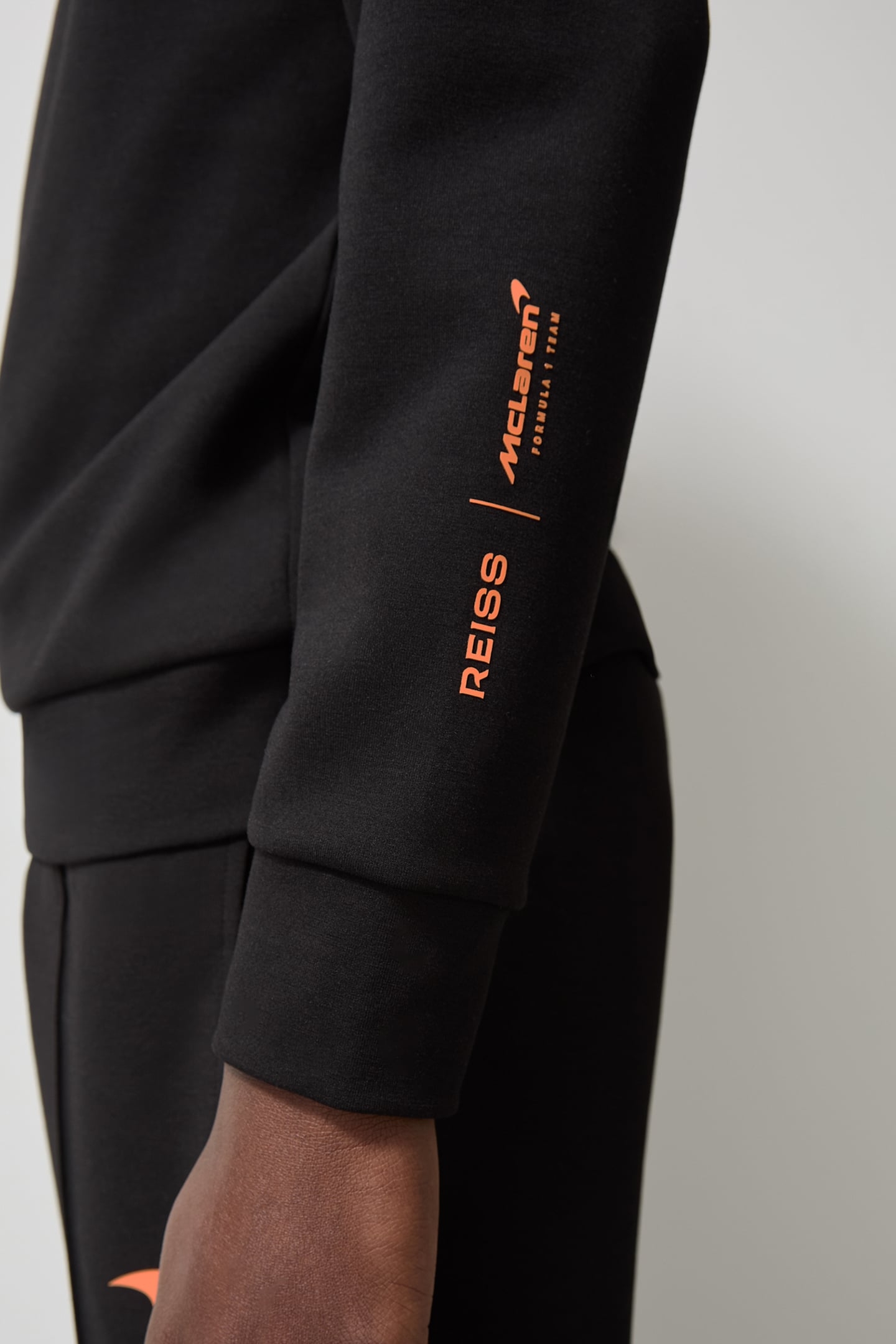 LS JERSEY INTERLOCK SPEEDMARK HOODIE BLACK 5