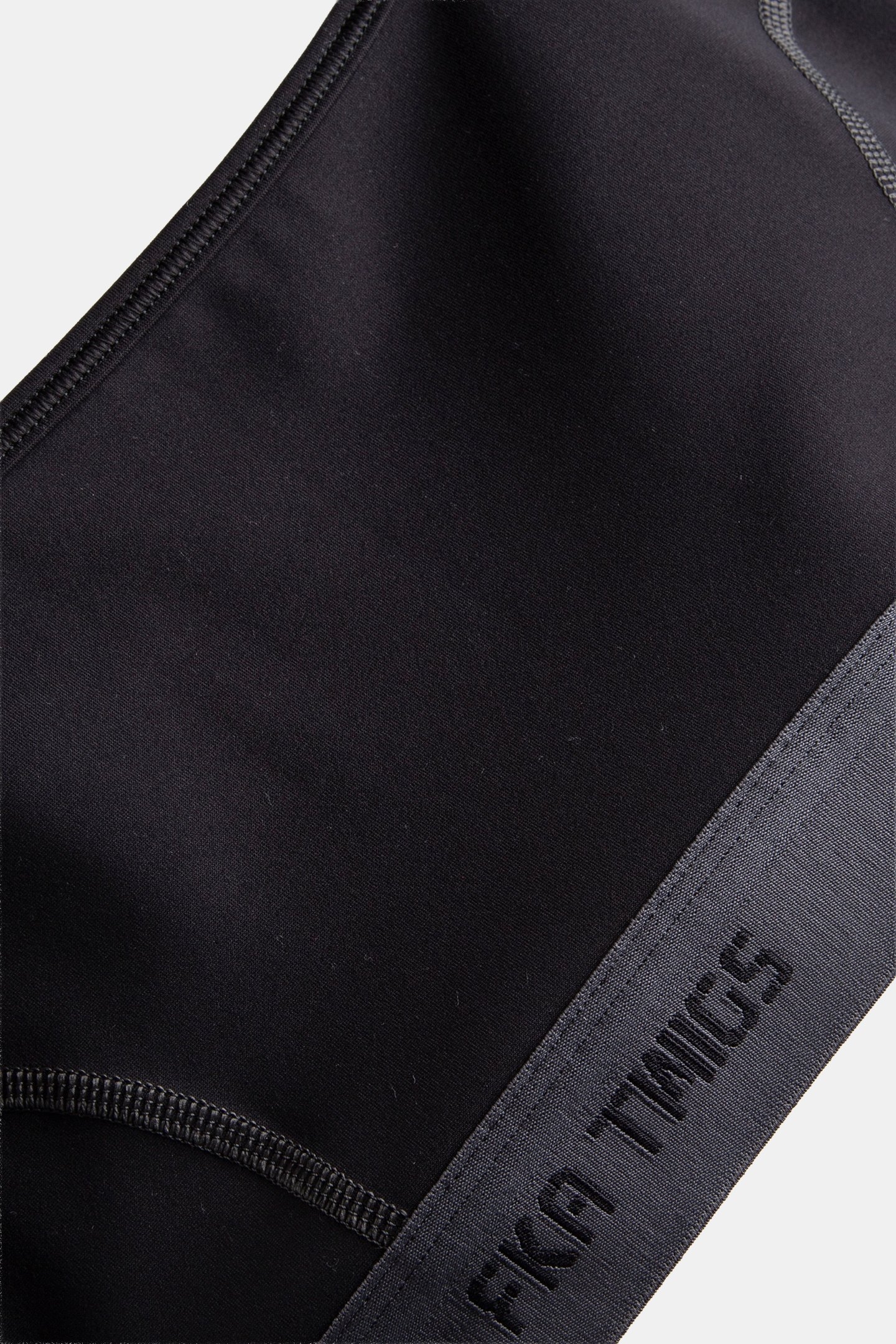 FKA X ON – STUDIO BRA FKA BLACK 4