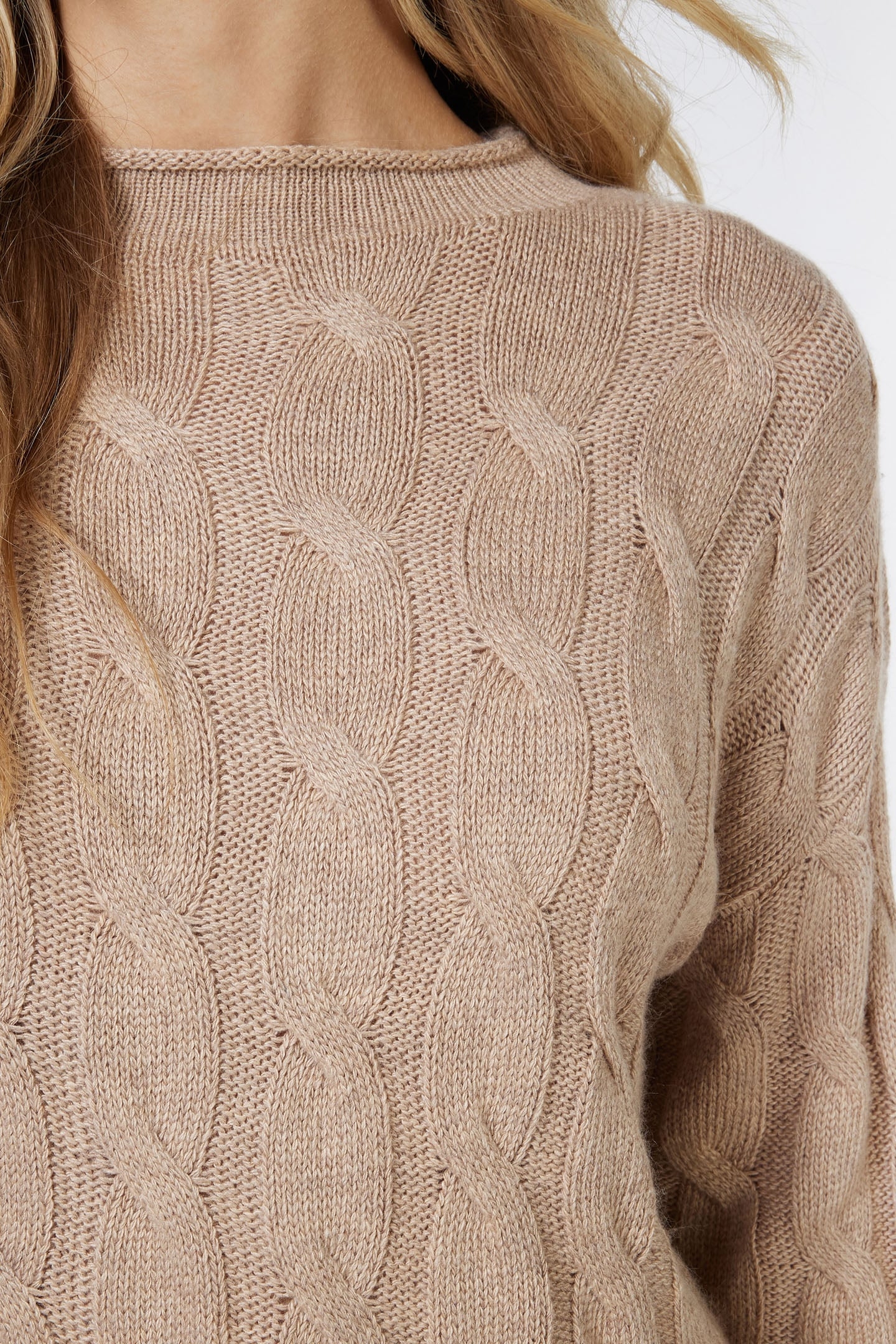 SWEATER CABLES TURTLE NECK CAMEL 7