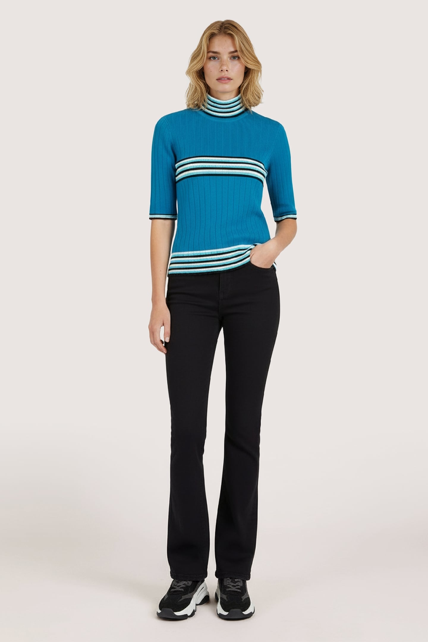 TOP COL SCALLOPED EDGES PETROL 2