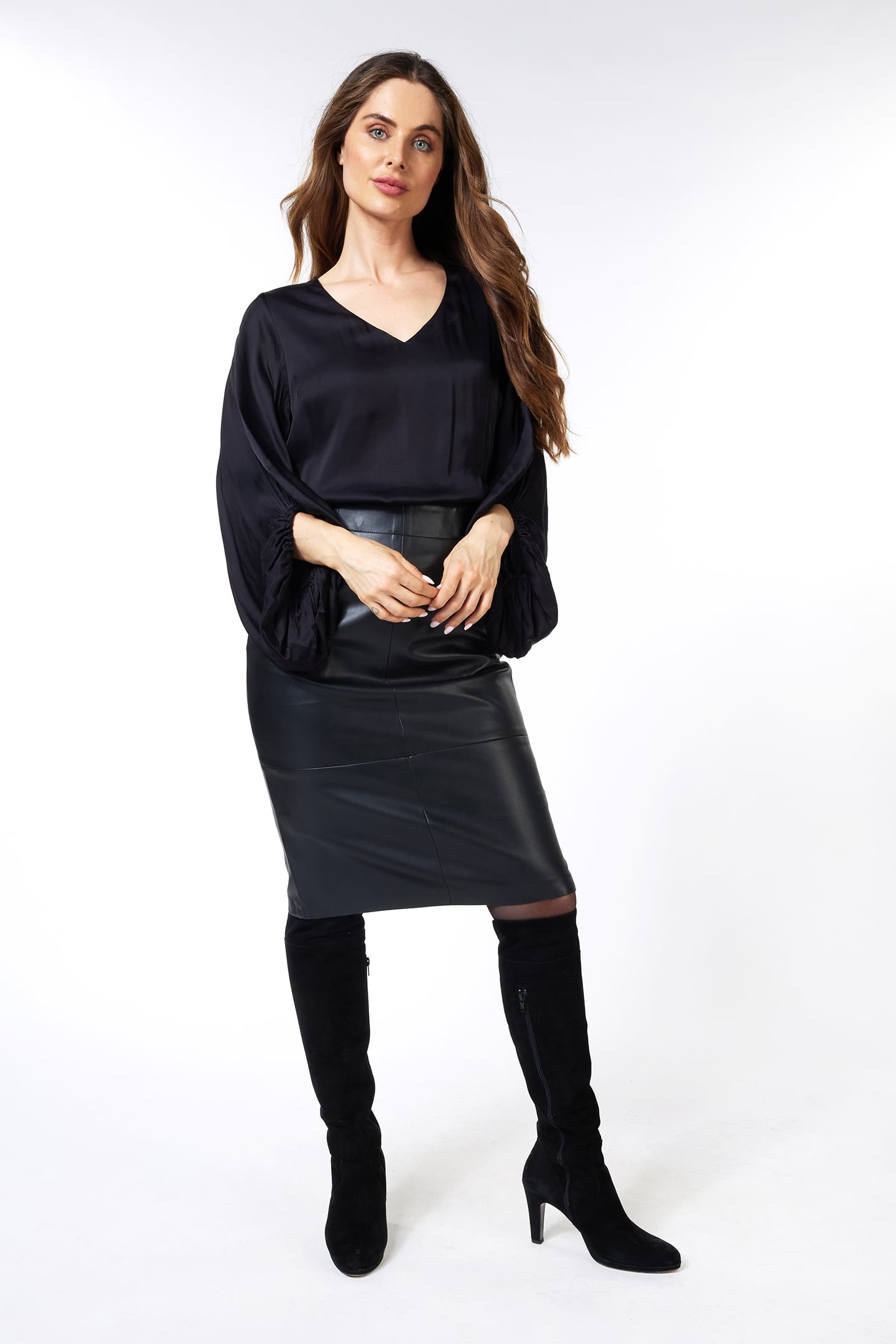 BLOUSE WIDE SLEEVE BLACK 2