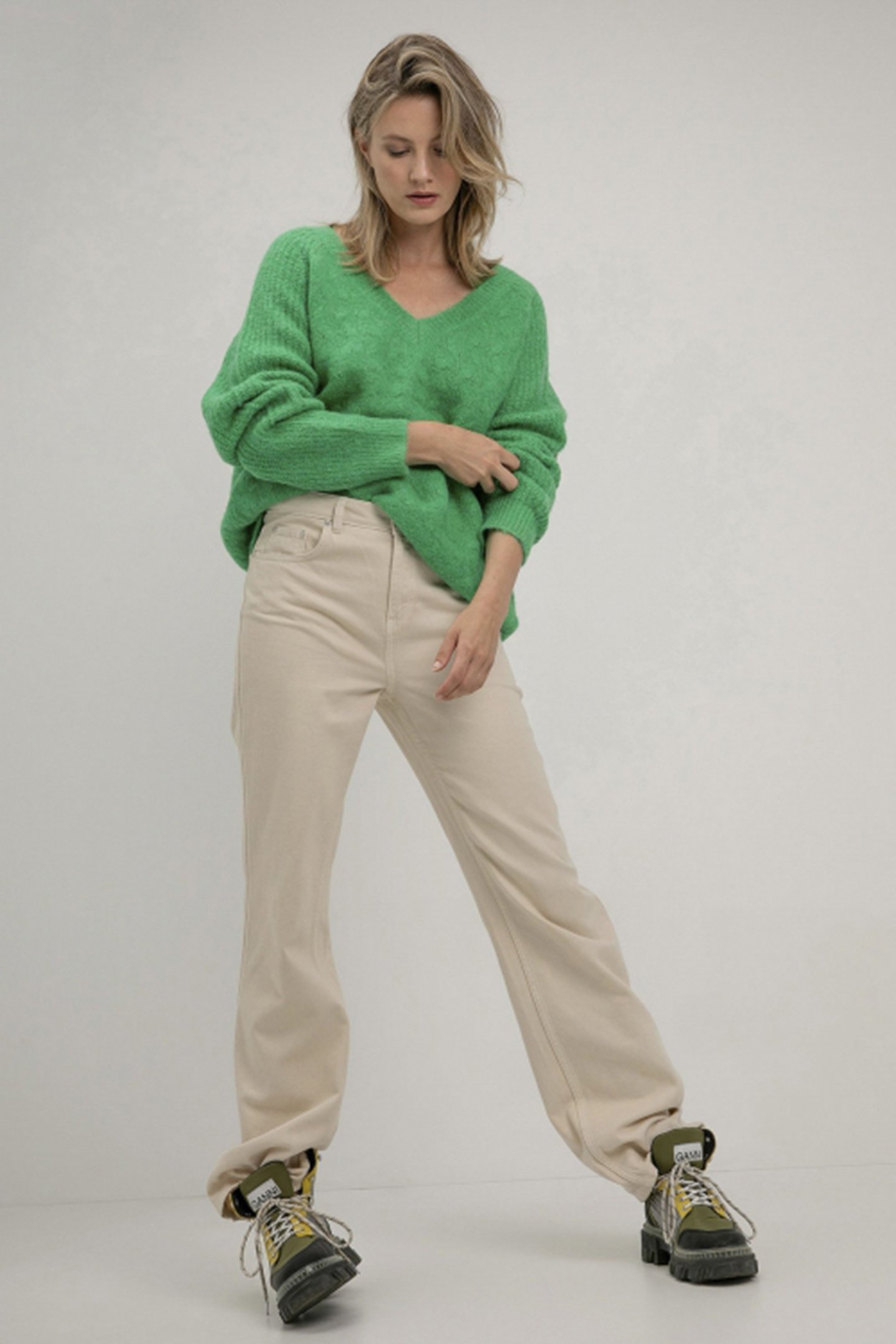 SABINE SWEATER PARROT GREEN 2