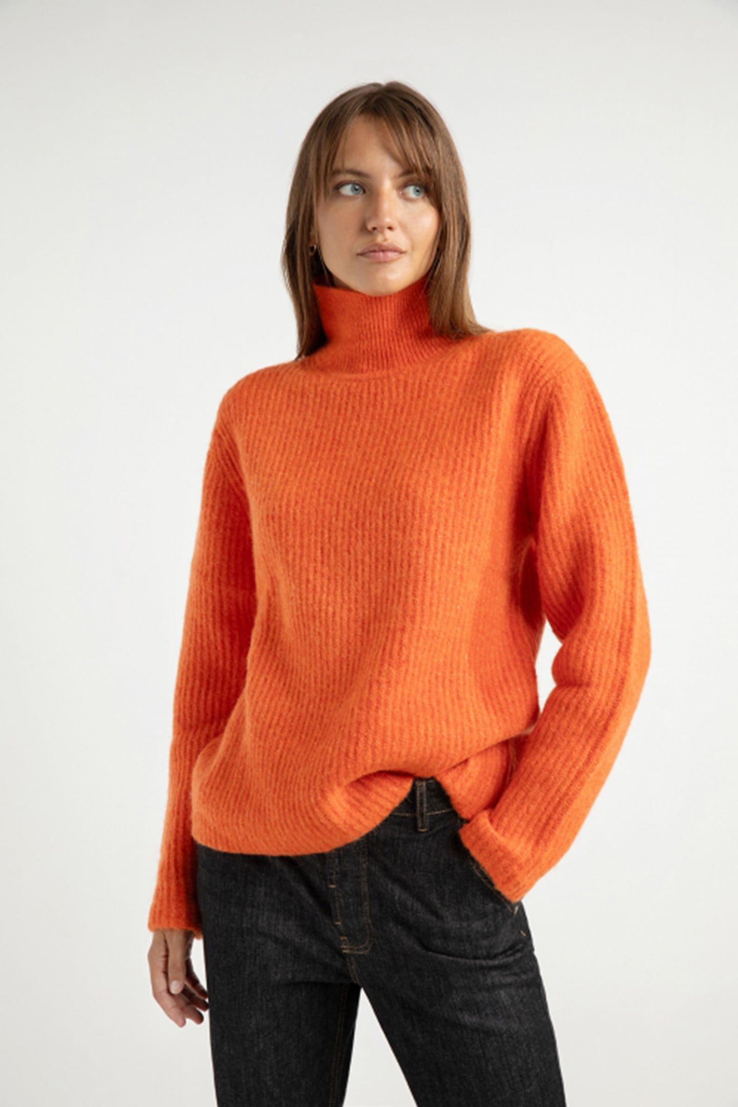 AURORA SWEATER ORANGE 3