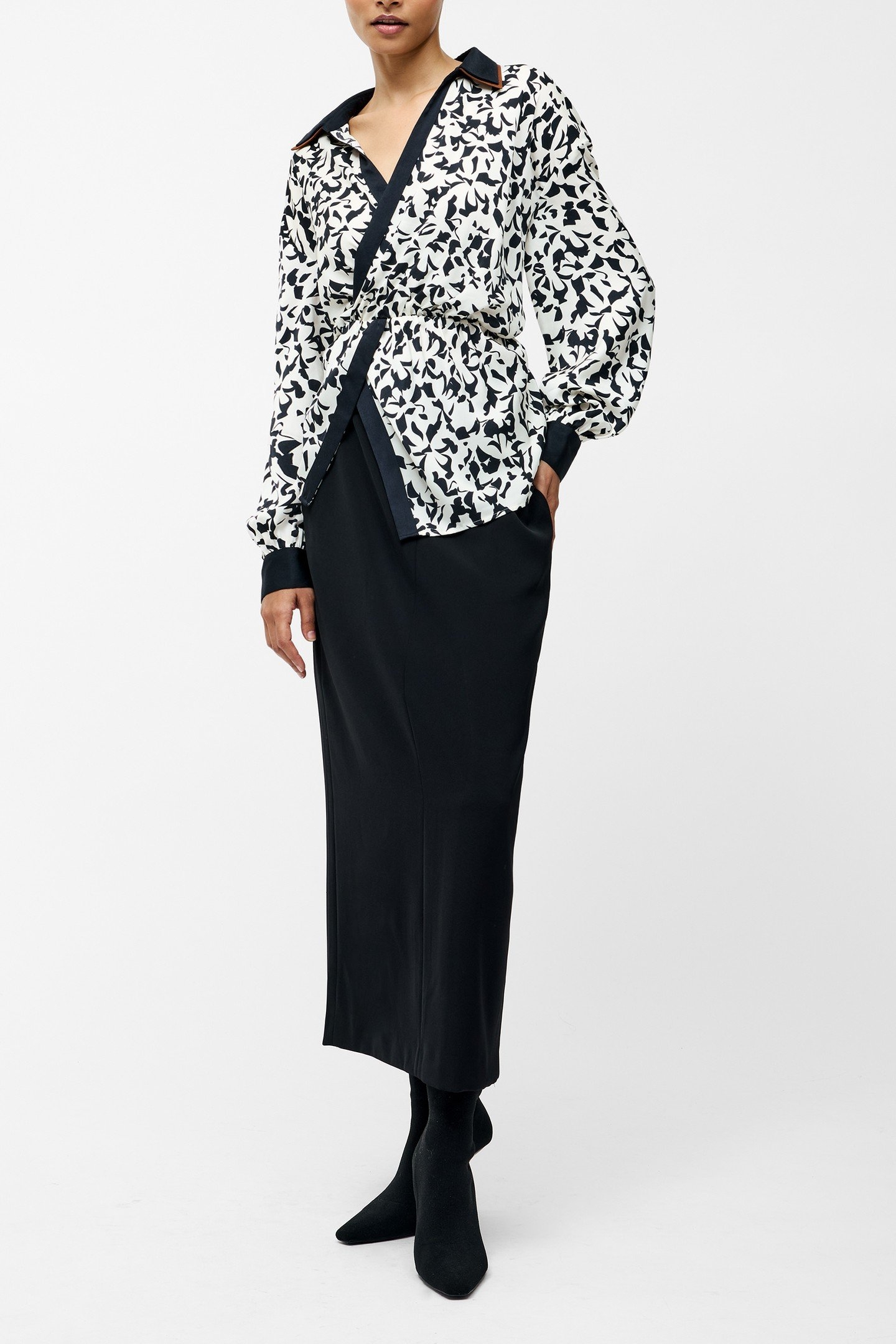 DOMASCO TWIST SHIRT NAVY/CREAM 1