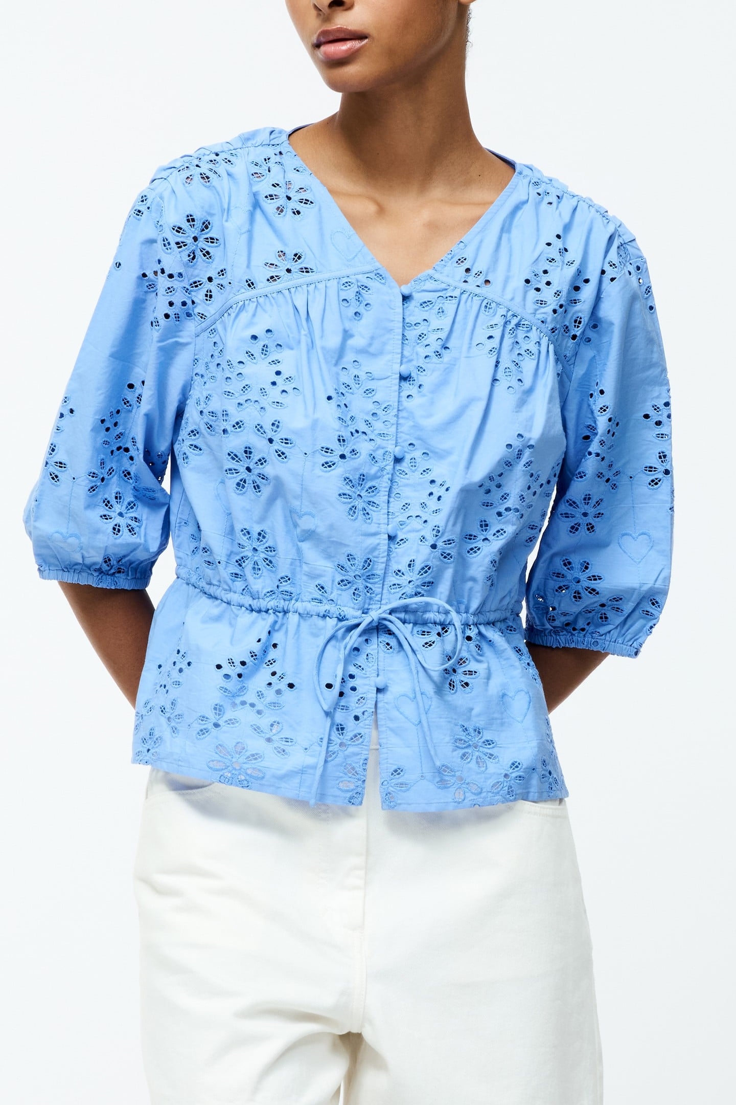CAMBRIA COTTON SS BRODERIE TOP CORNFLOWER BLUE 1