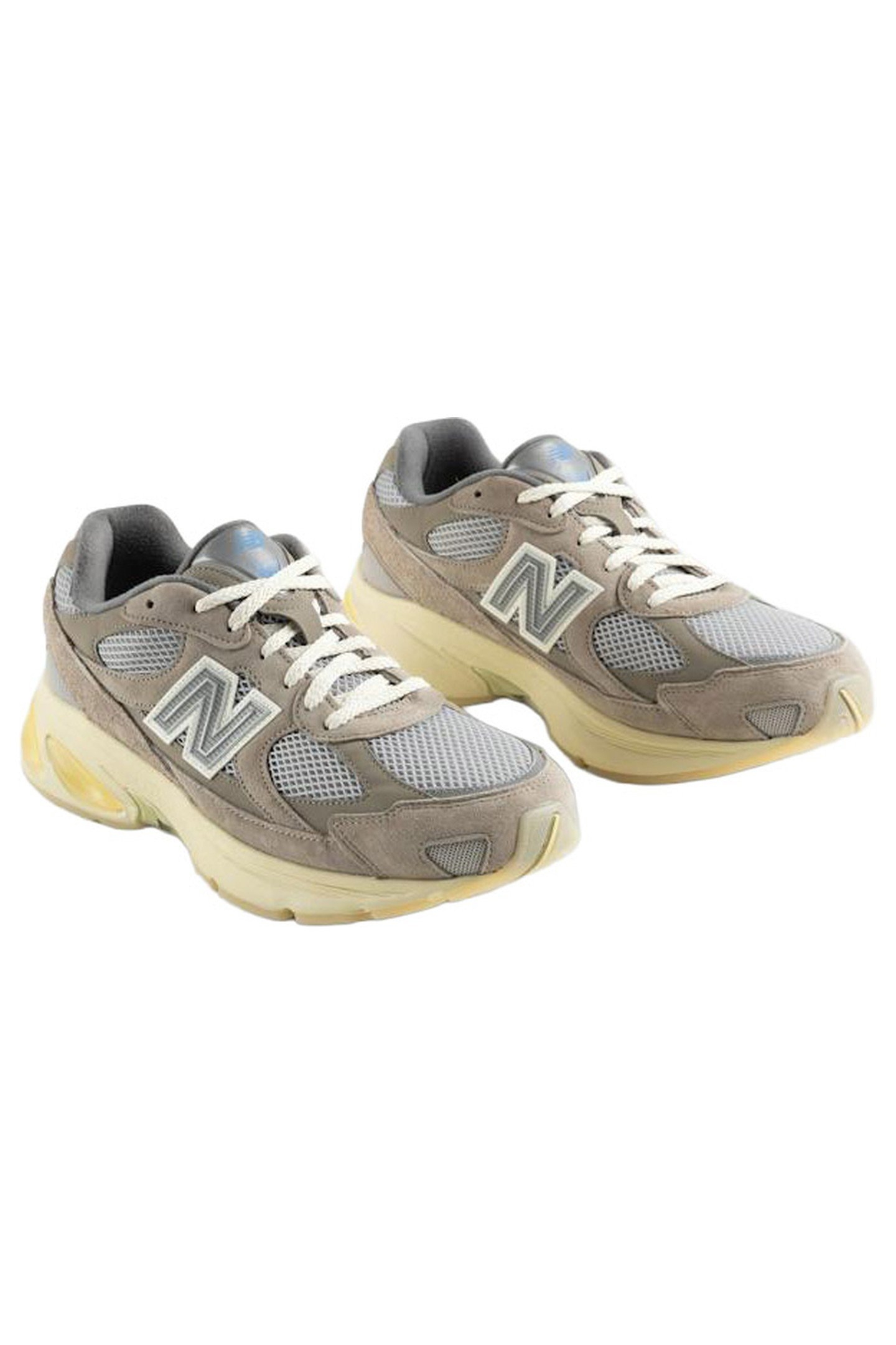 NEW BALANCE – 2010 2