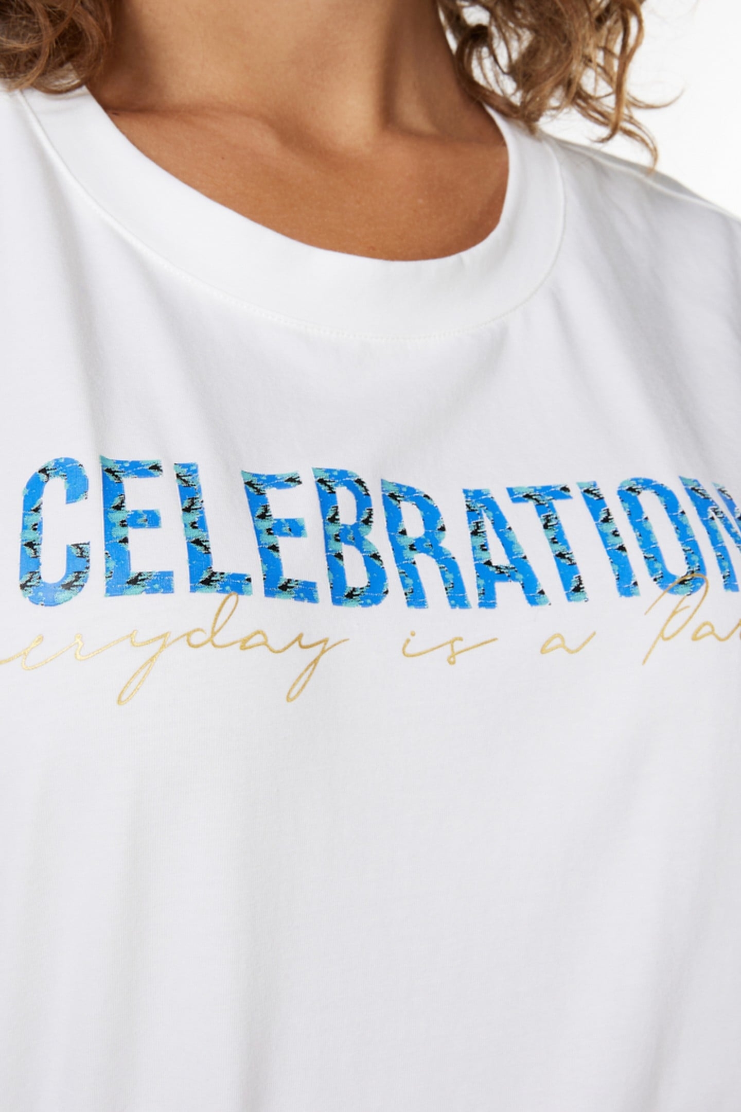 T-SHIRT “CELEBRATION” OFF WHITE 7