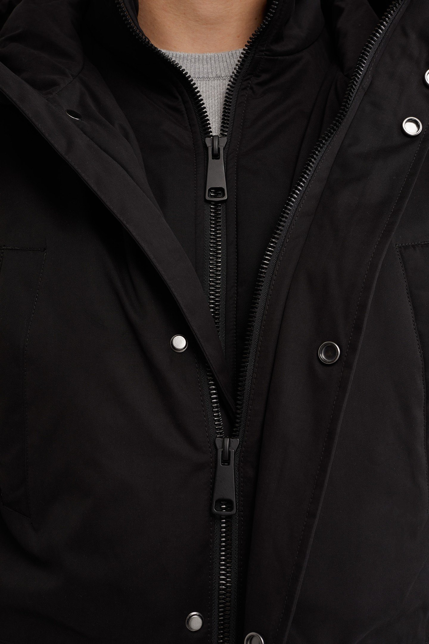 PARKA BLACK 6