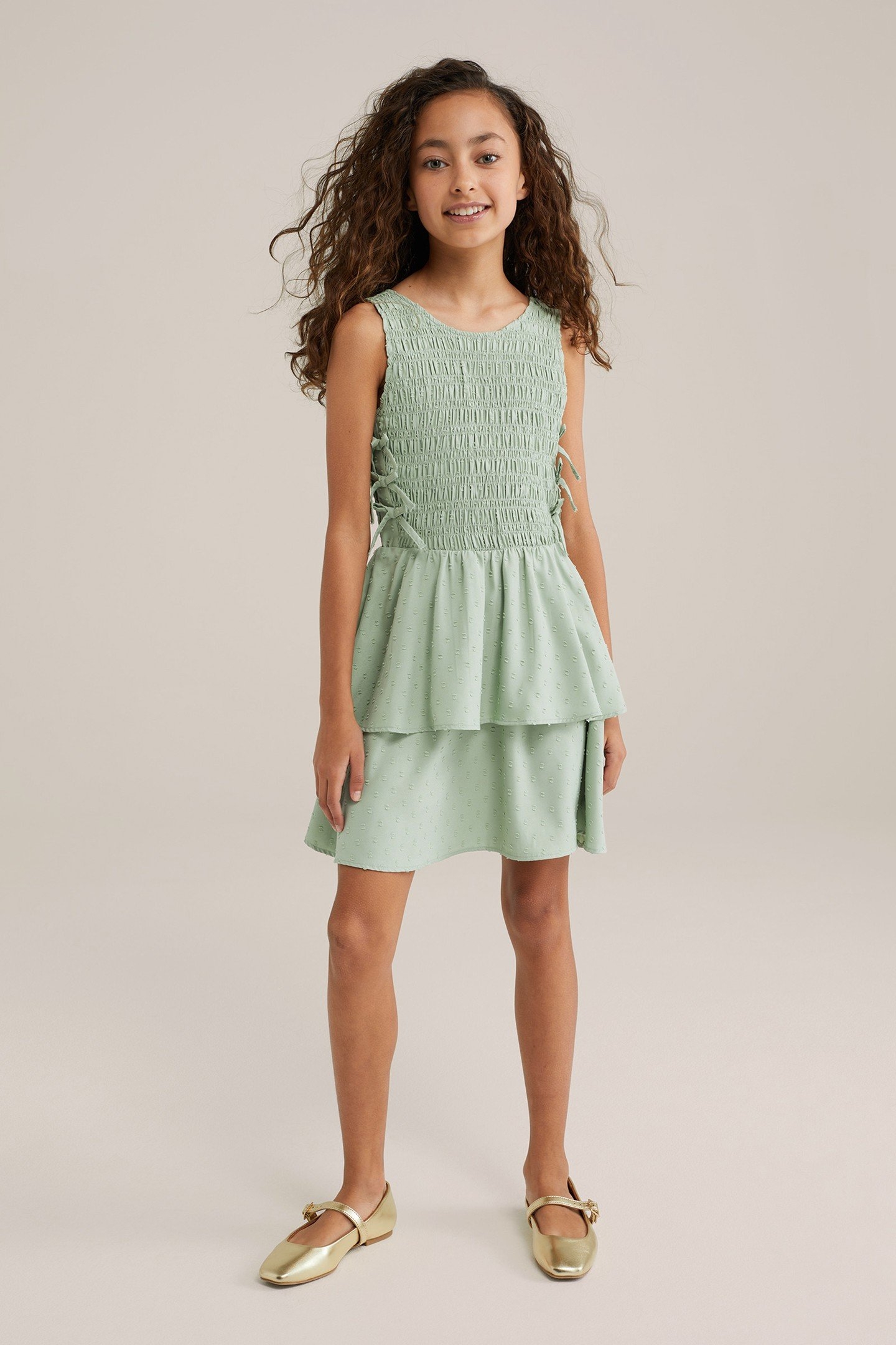 GIRLS DRESS MID LENGTH LIGHT GREEN 2