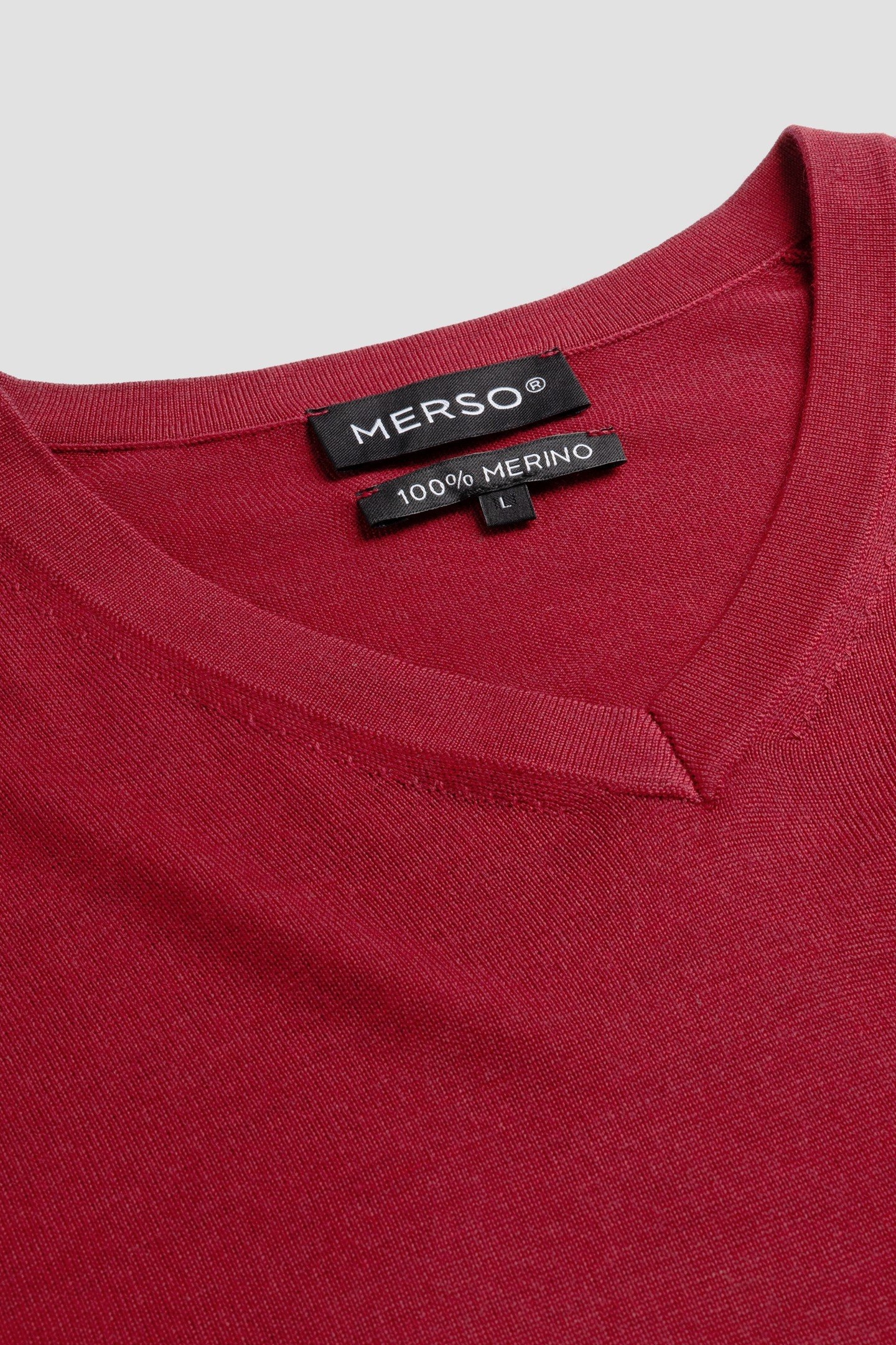 V NECK100% MERINO EMBER RED 6