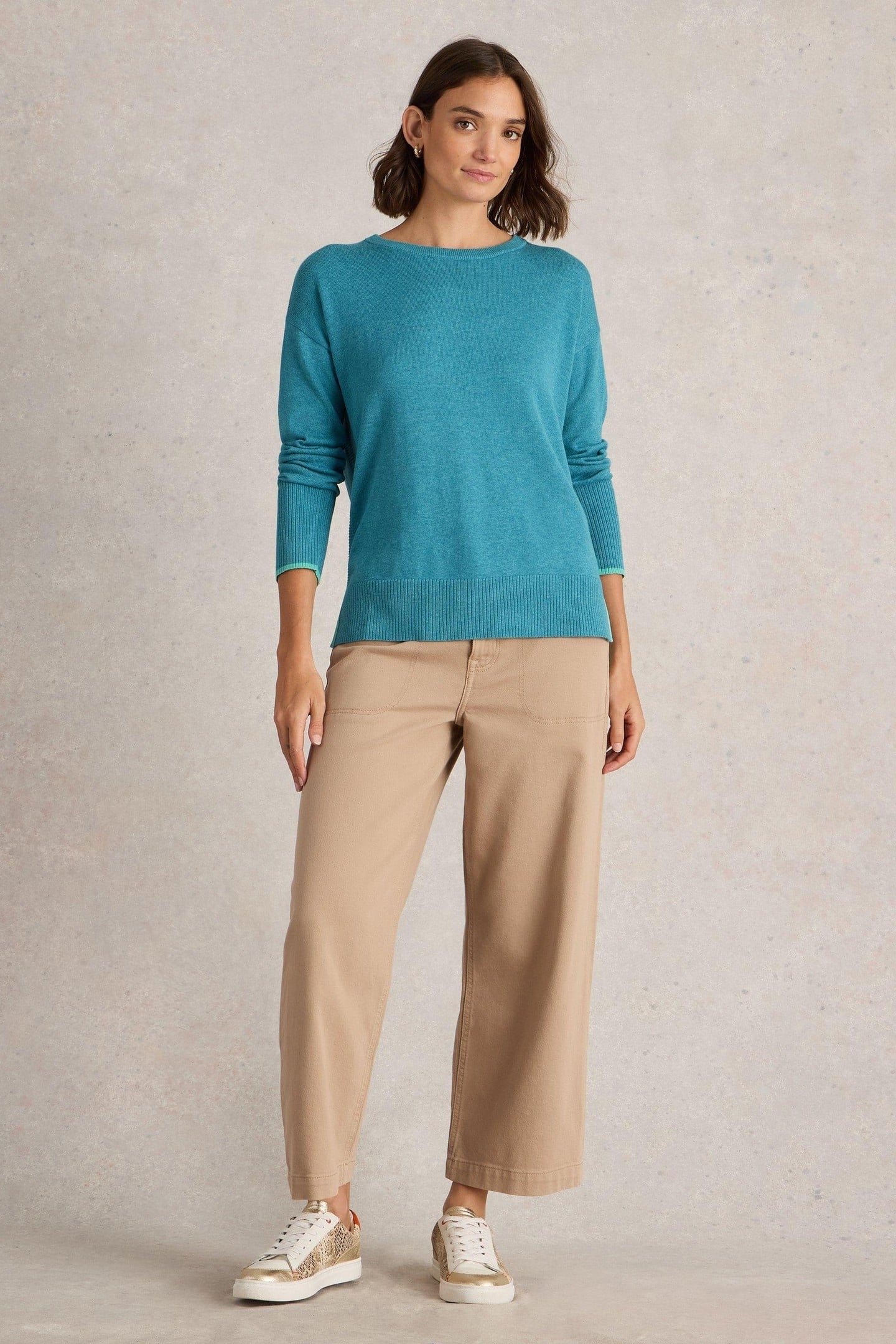 OLIVE JUMPER MID BLUE 2