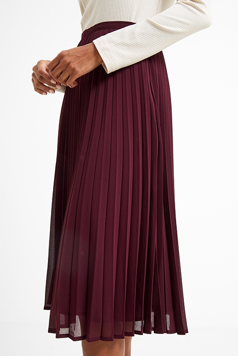 PLEAT PLUM 5