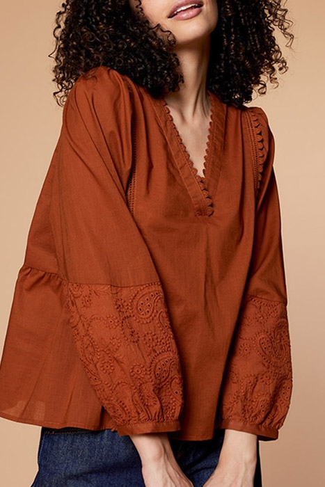 CLOE - CARAMEL BLOUSE WITH EMBROIDERY 4