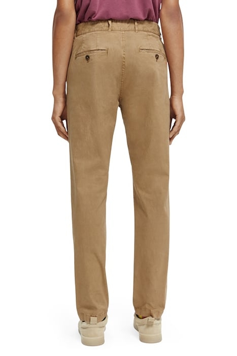 STUART - SLIM-FIT CHINO SAND 3