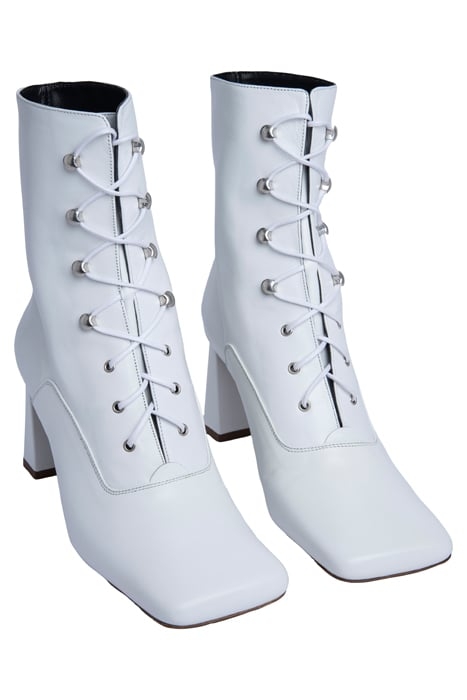 CLAUDE WHITE LEATHER 2