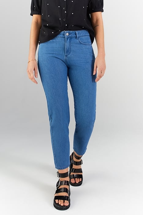 BLUE BOYFIT JEANS 1