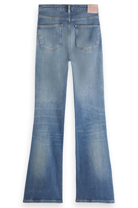 THE CHARM FLARED JEANS — PICTURE THIS 5