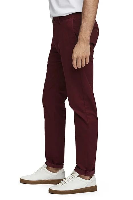 ESSENTIALS - STUART CLASSIC REGULAR SLIM FIT CHINO BORDEAUX 7