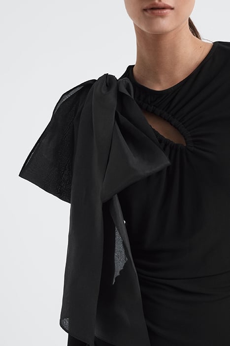 SAVANNAH-EXAGGEATED MAXI DRESS BLACK 6