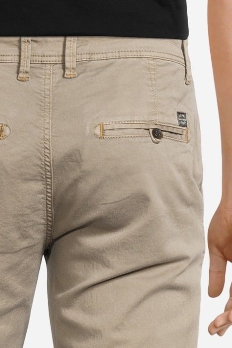 VICTOR CHINO WARM STONE 5