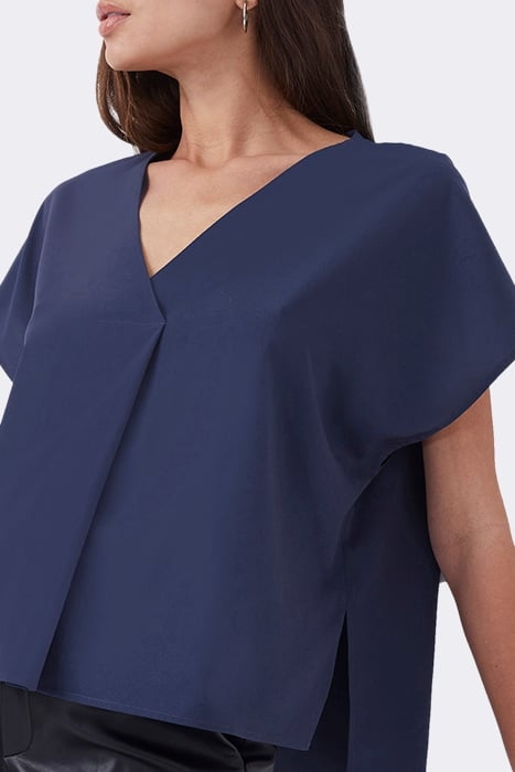 CREPE LIGHT S/S V NK TOP IRON INK 4