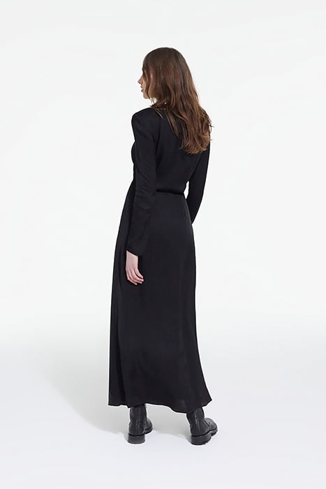 LONG DRESS WITH LONG SLEEVES NECKLINE BLACK 2