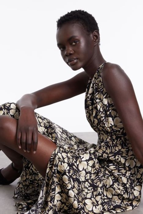 LONG SLEEVELESS DRESS BLACK BROWN 2