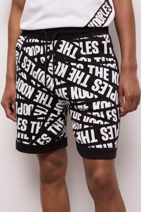 ALL OVER LOGO TAPE SHORTS BLACK / WHITE 1