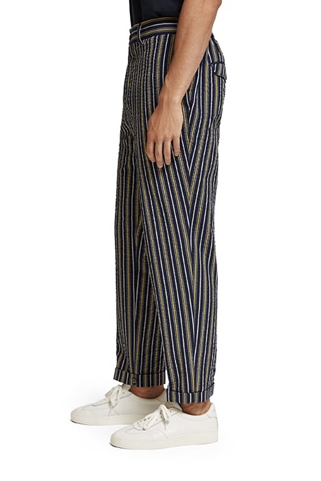SEASONAL - LOOSE TAPERED STRIPED SEERSUCKER CHINO NAVY/ WHIT 5