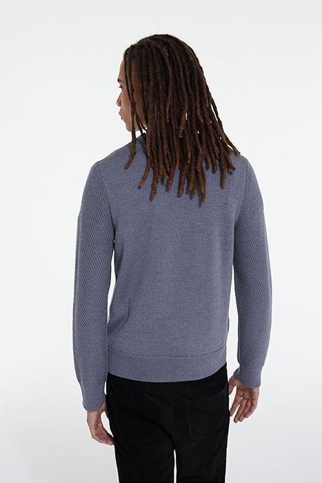 ROUND NECK SWEATER WITH POINT DETAILS ON THE SIDE MIDDLE GRE 2
