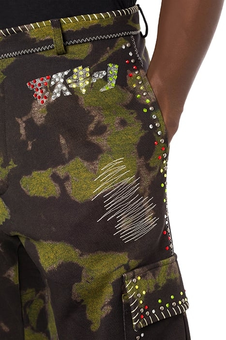 KATAKANA LOGO CAMOUFLAGE JOGGING GREEN 4